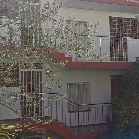 Apartamento T3 Rosas